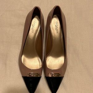 coach point toe heels